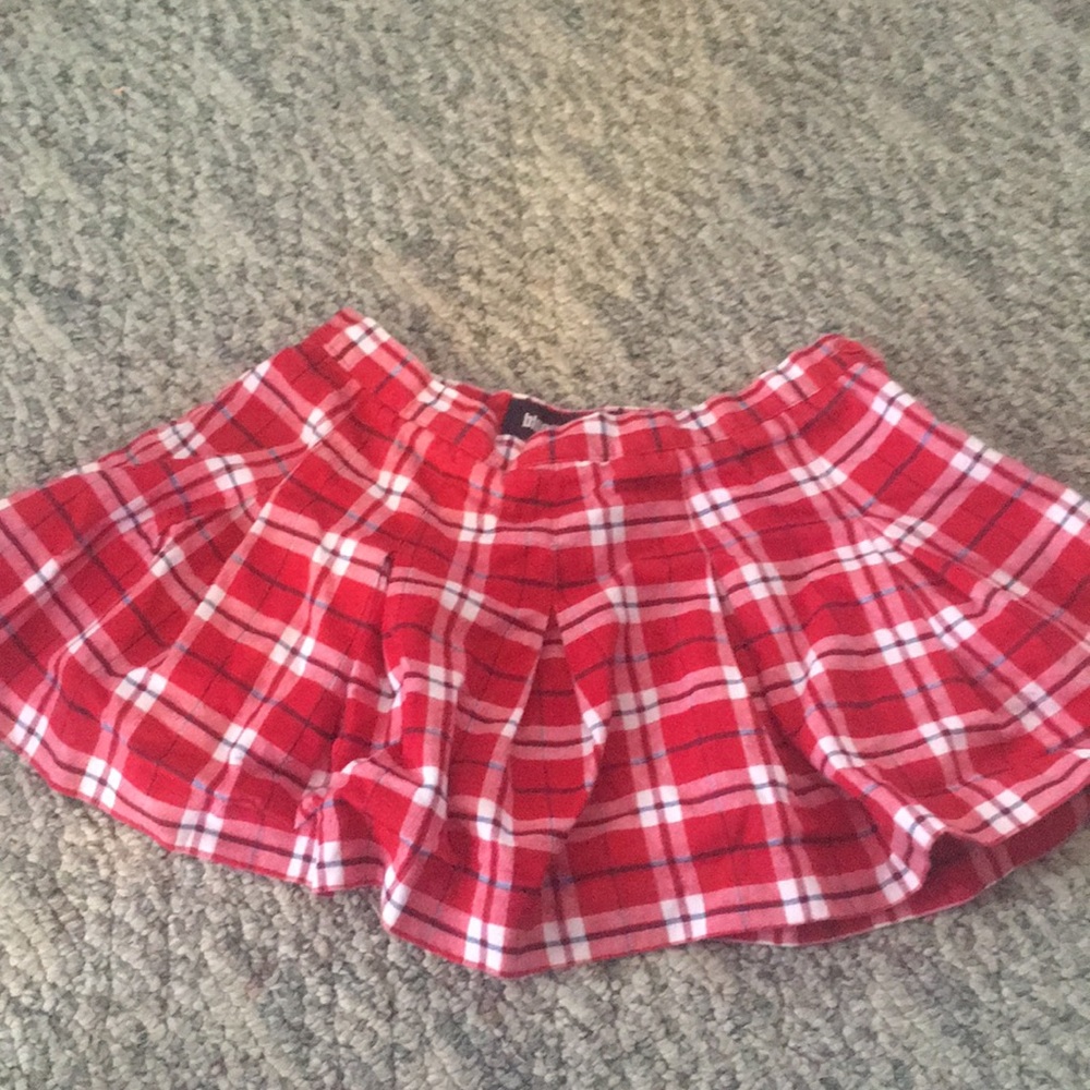 plaid skirt